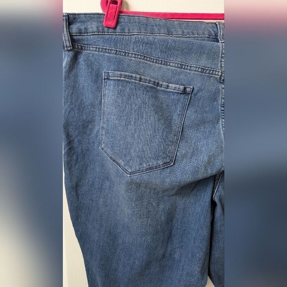 Old Navy women's jeans - Picture 8 of 8
